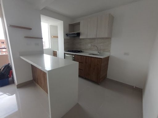 Apartamento en arriendo Antioquia Medellín San German 70 m2 Habitaciones 3 Baños 2 Garajes 2 Precio $2600000