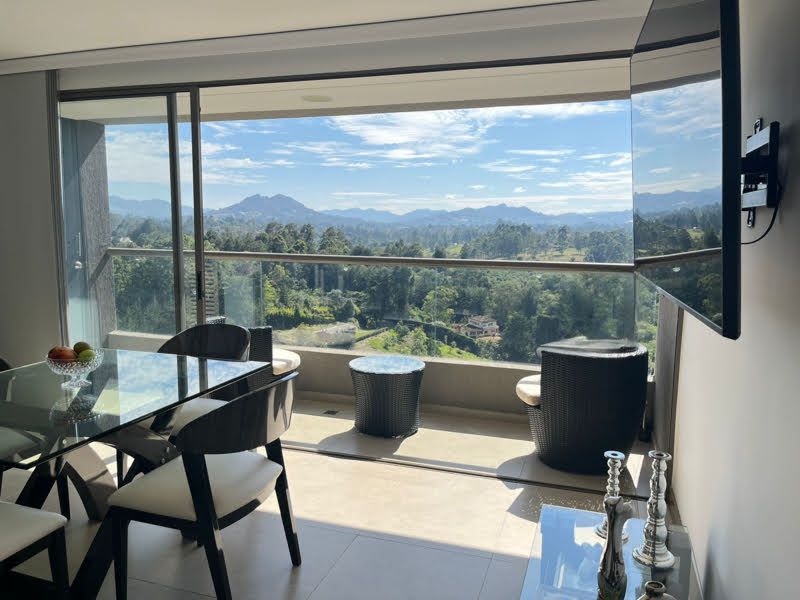 Apartamento en arriendo Antioquia Rionegro Cr Canto 68 m2 Habitaciones 2 Baños 2 Garajes 3 Precio $2600000