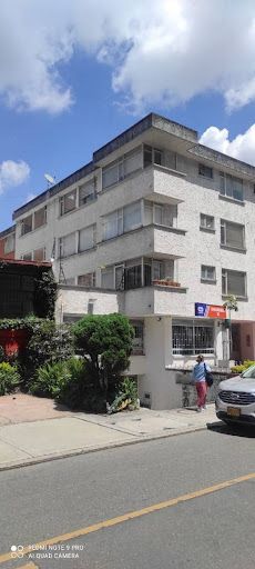 Oficina en venta Cundinamarca Bogotá Antiguo Country 40 m2 Habitaciones 0 Baños 1 Garajes 0 Precio $238000000