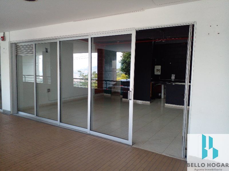 Local en arriendo Antioquia Envigado Villas Del Vallejuelo 1 37 m2 Habitaciones 0 Baños 1 Garajes 0 Precio $2050000