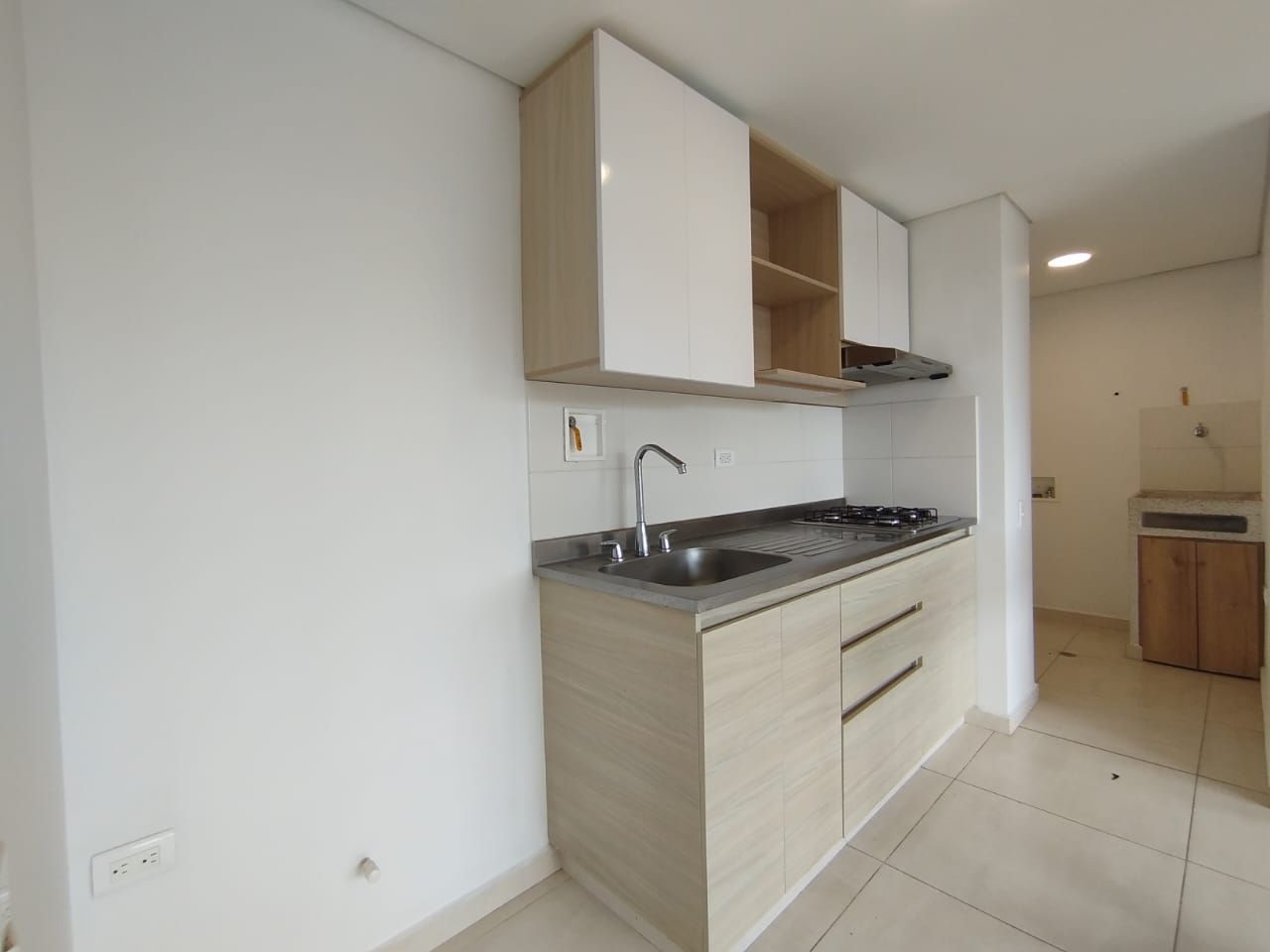 Apartamento en arriendo Antioquia Rionegro El Porvenir 70 m2 Habitaciones 3 Baños 2 Garajes 1 Precio $2500000
