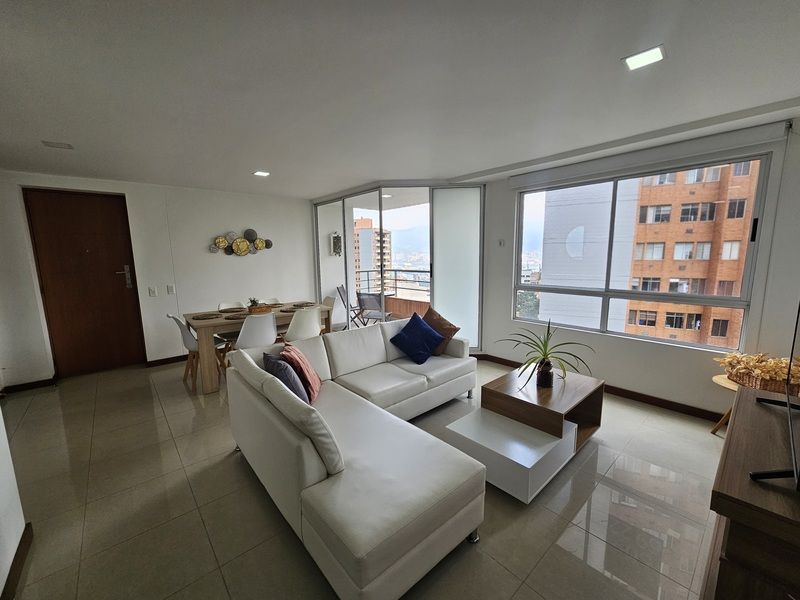 Apartamento en arriendo Antioquia Medellín La Florida 108 m2 Habitaciones 3 Baños 2 Garajes 1 Precio $8000000