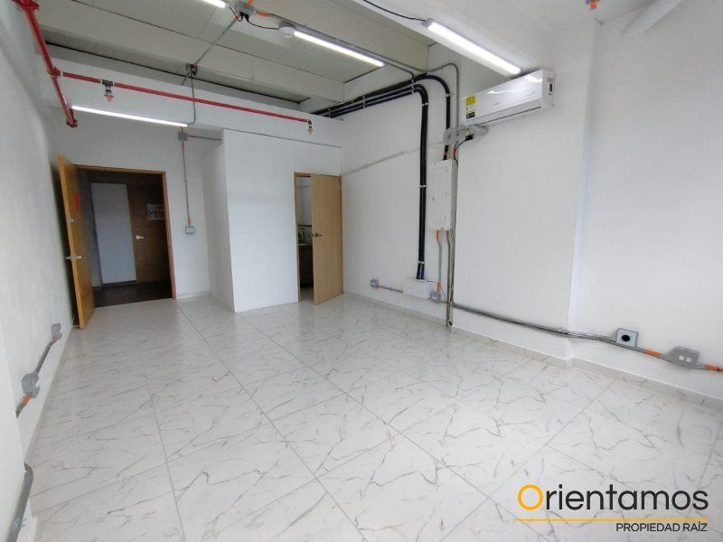 Oficina en arriendo o venta Antioquia Rionegro El Porvenir 29 m2 Habitaciones 0 Baños 1 Garajes 0 Precio venta $270000000 Precio arriendo $1700000