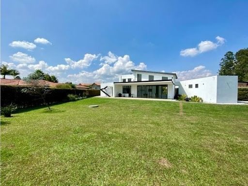 Casa en venta Antioquia Rionegro Rionegro 423 m2 Habitaciones 4 Baños 8 Garajes 4 Precio $3250000000