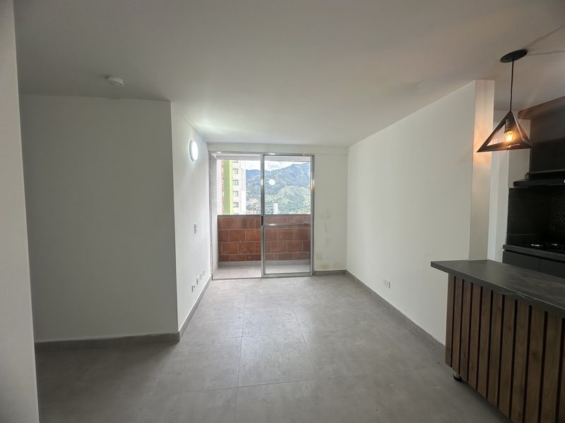 Apartamento en arriendo Antioquia Bello Asd 58 m2 Habitaciones 3 Baños 2 Garajes 1 Precio $1800000