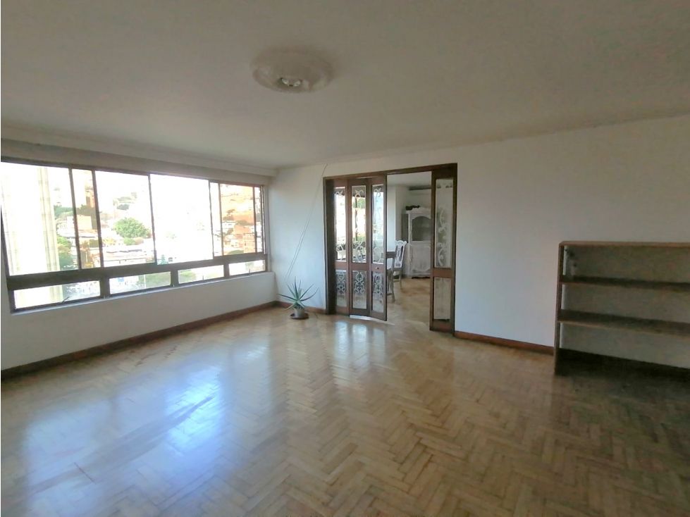 Apartamento en venta Antioquia Medellín Villanueva 290 m2 Habitaciones 4 Baños 8 Garajes 3 Precio $800000000