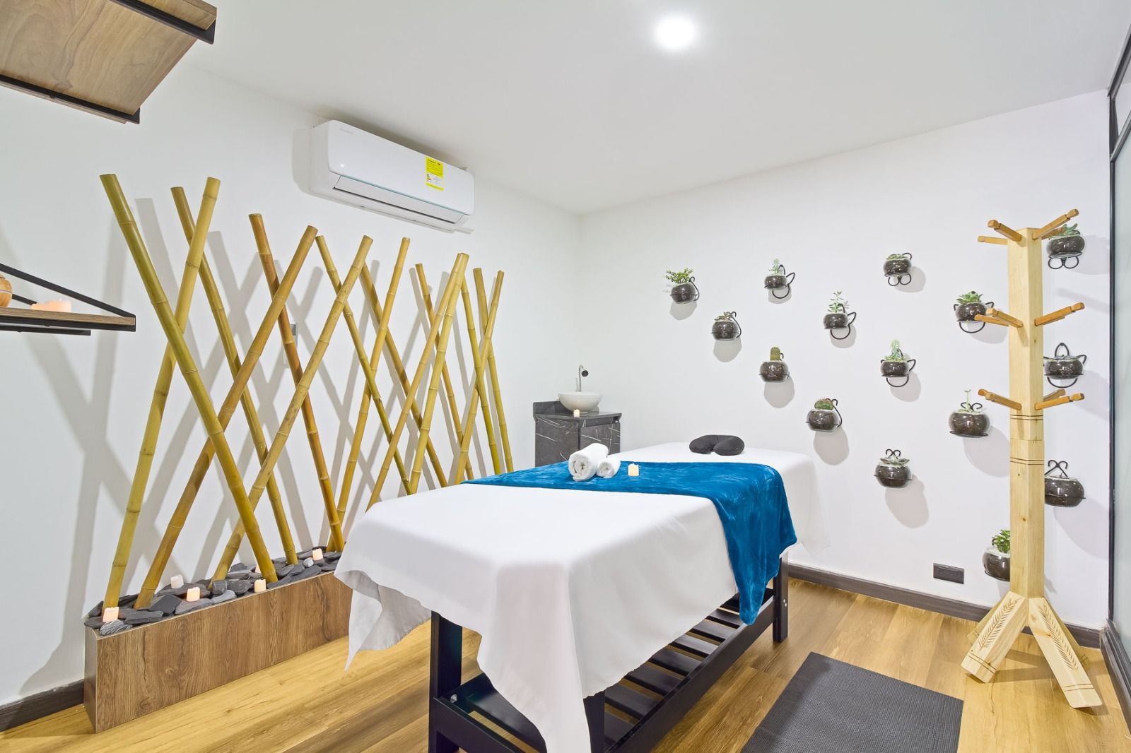 Local en venta Antioquia Medellín Medellín 58 m2 Habitaciones 0 Baños 0 Garajes 1 Precio $290000000