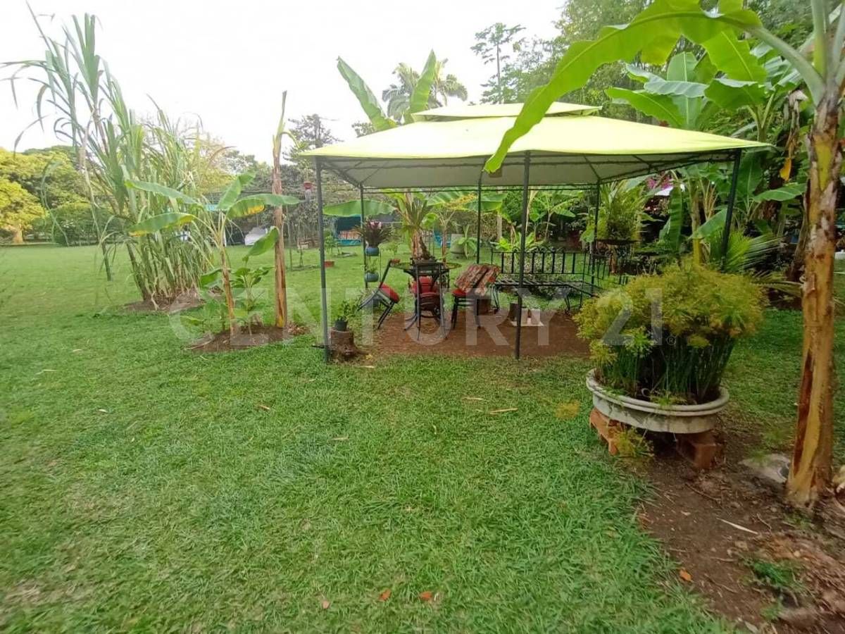 Lote en arriendo Valle Del Cauca Cali Cali 300 m2 Habitaciones 0 Baños 2 Garajes 0 Precio $16000000
