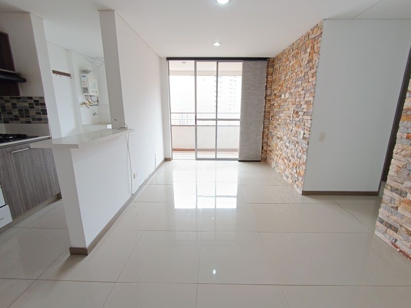 Apartamento en arriendo Antioquia Itagüí Ditaires 68 m2 Habitaciones 3 Baños 2 Garajes 1 Precio $2400000