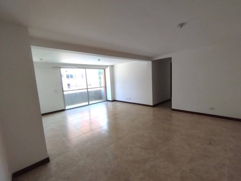 Apartamento en arriendo Antioquia Envigado Uribe Ángel 91 m2 Habitaciones 3 Baños 2 Garajes 2 Precio $3100000