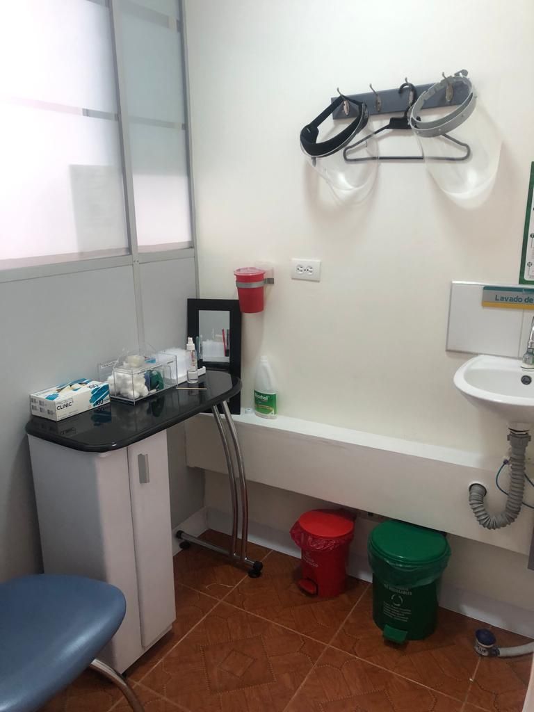 Consultorio en venta Cundinamarca Bogotá Sagrado Corazon 52 m2 Habitaciones 0 Baños 0 Garajes 2 Precio $300000000