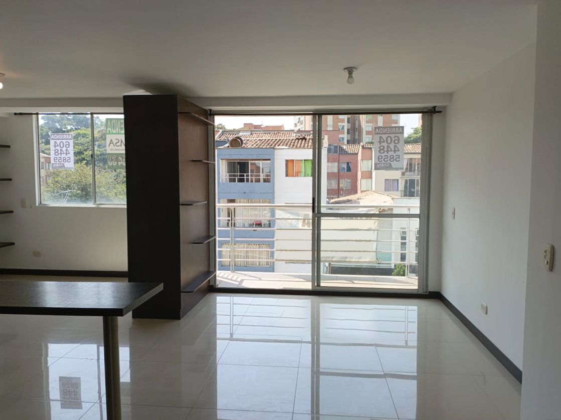 Apartamento en arriendo Antioquia Medellín Miravalle 50 m2 Habitaciones 1 Baños 1 Garajes 2 Precio $2500000