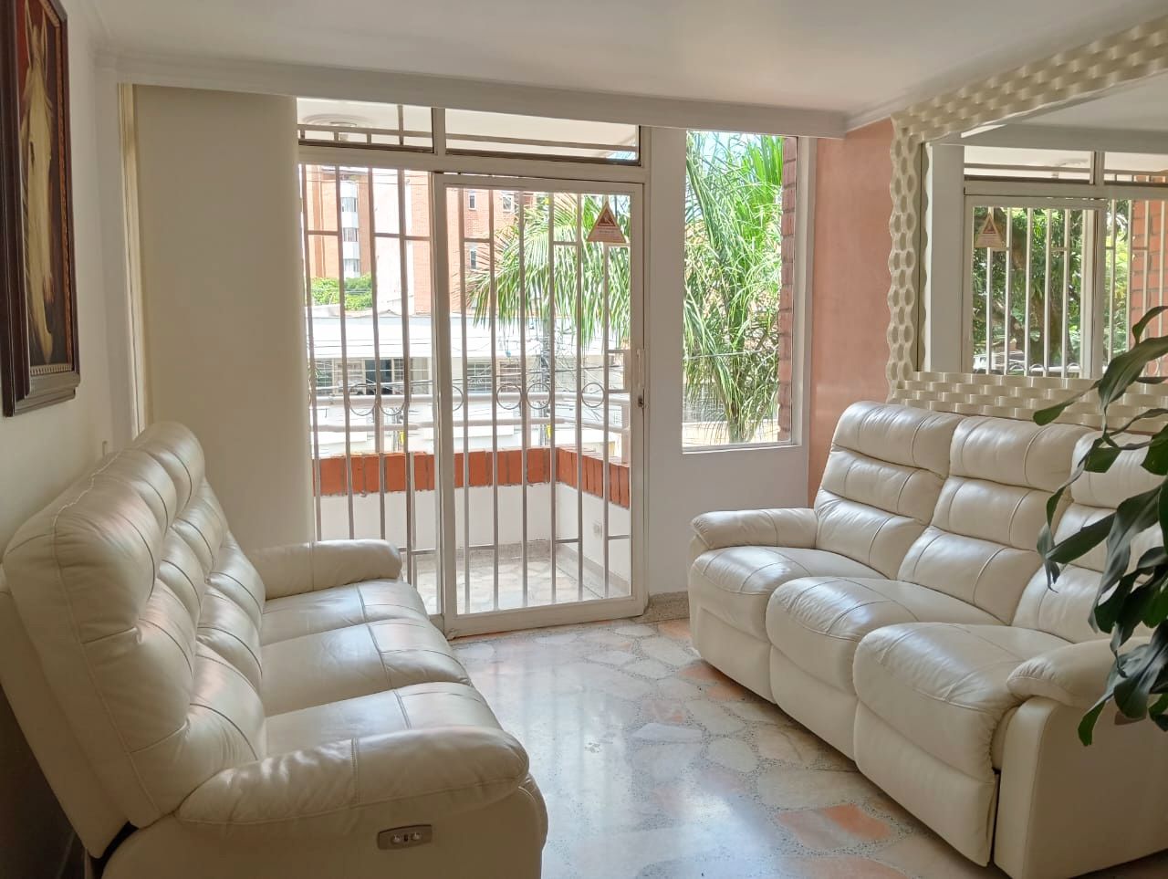 Apartamento en venta Antioquia Medellín La Palma 101 m2 Habitaciones 3 Baños 2 Garajes 2 Precio $460000000