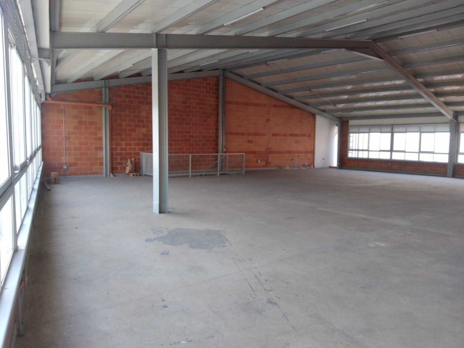 Local en arriendo Antioquia Medellín La America 290 m2 Habitaciones 0 Baños 10 Garajes 1 Precio $15000000