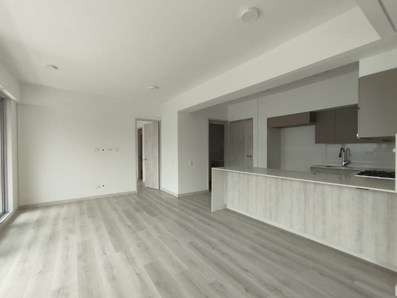 Apartamento en arriendo Antioquia Medellín Simesa 95 m2 Habitaciones 2 Baños 3 Garajes 2 Precio $5700000