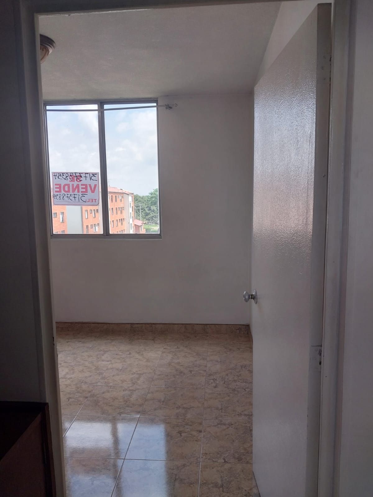 Apartamento en venta Cundinamarca Bogotá Cjr Bolivia X 54 m2 Habitaciones 3 Baños 0 Garajes 2 Precio $260000000