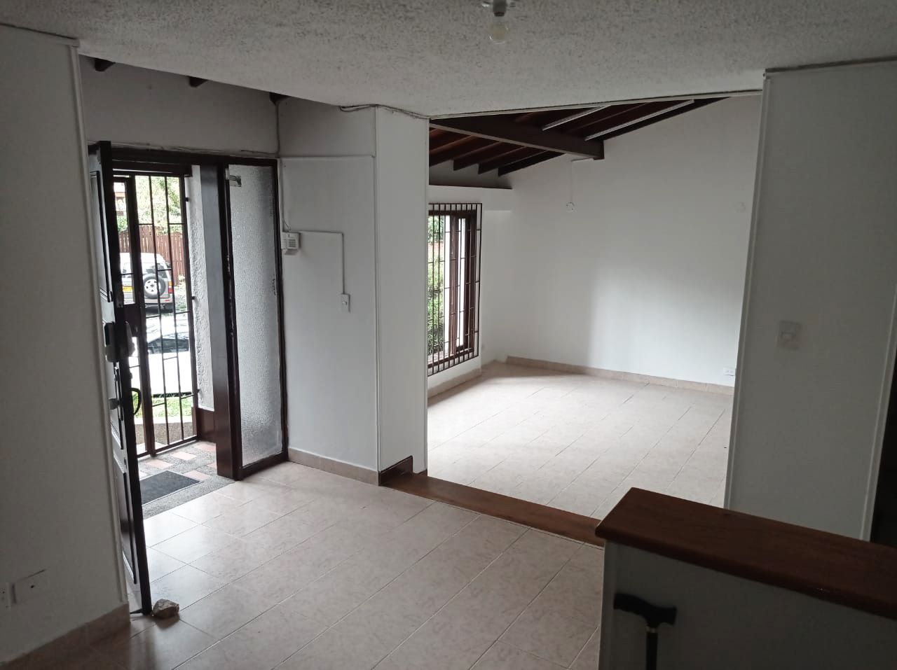 Oficina en arriendo Antioquia Medellín La Linde 653 m2 Habitaciones 0 Baños 6 Garajes 5 Precio $14000000