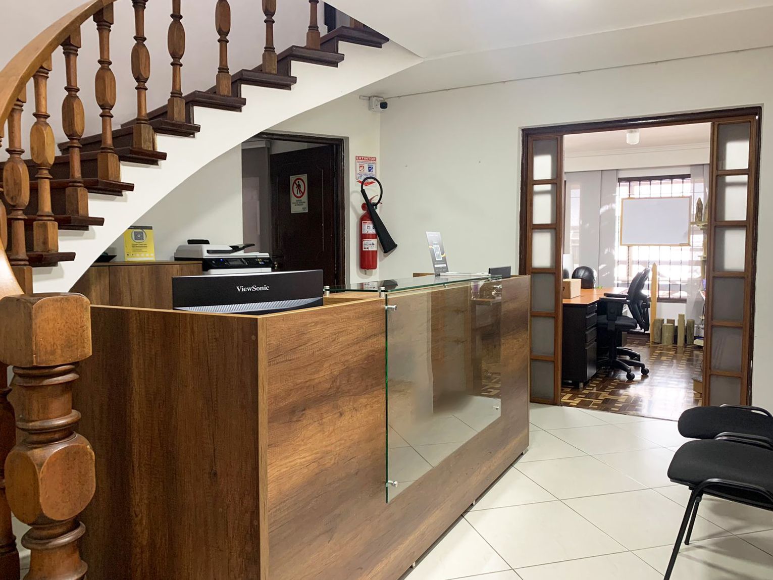 Oficina en arriendo o venta Antioquia Medellín La Aguacatala 444 m2 Habitaciones 0 Baños 8 Garajes 8 Precio venta $3050000000 Precio arriendo $18000000