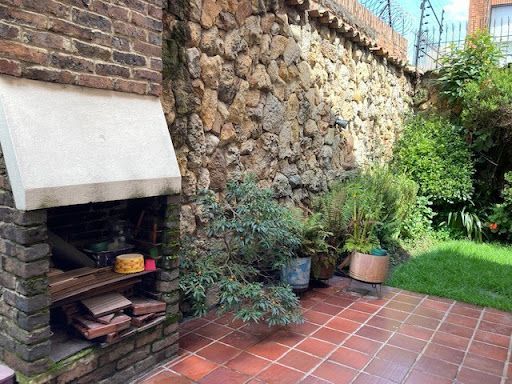 Casa en venta Cundinamarca Bogotá San Patricio 318 m2 Habitaciones 4 Baños 4 Garajes 4 Precio $2200000000