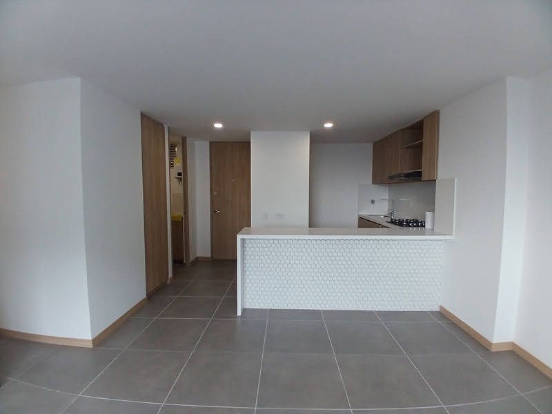 Apartamento en arriendo Antioquia Medellín La Libertad 75 m2 Habitaciones 3 Baños 2 Garajes 2 Precio $3500000