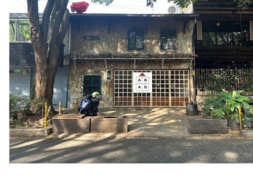 Casa en arriendo Antioquia Medellín La Florida 385 m2 Habitaciones 10 Baños 6 Garajes 0 Precio $28000000