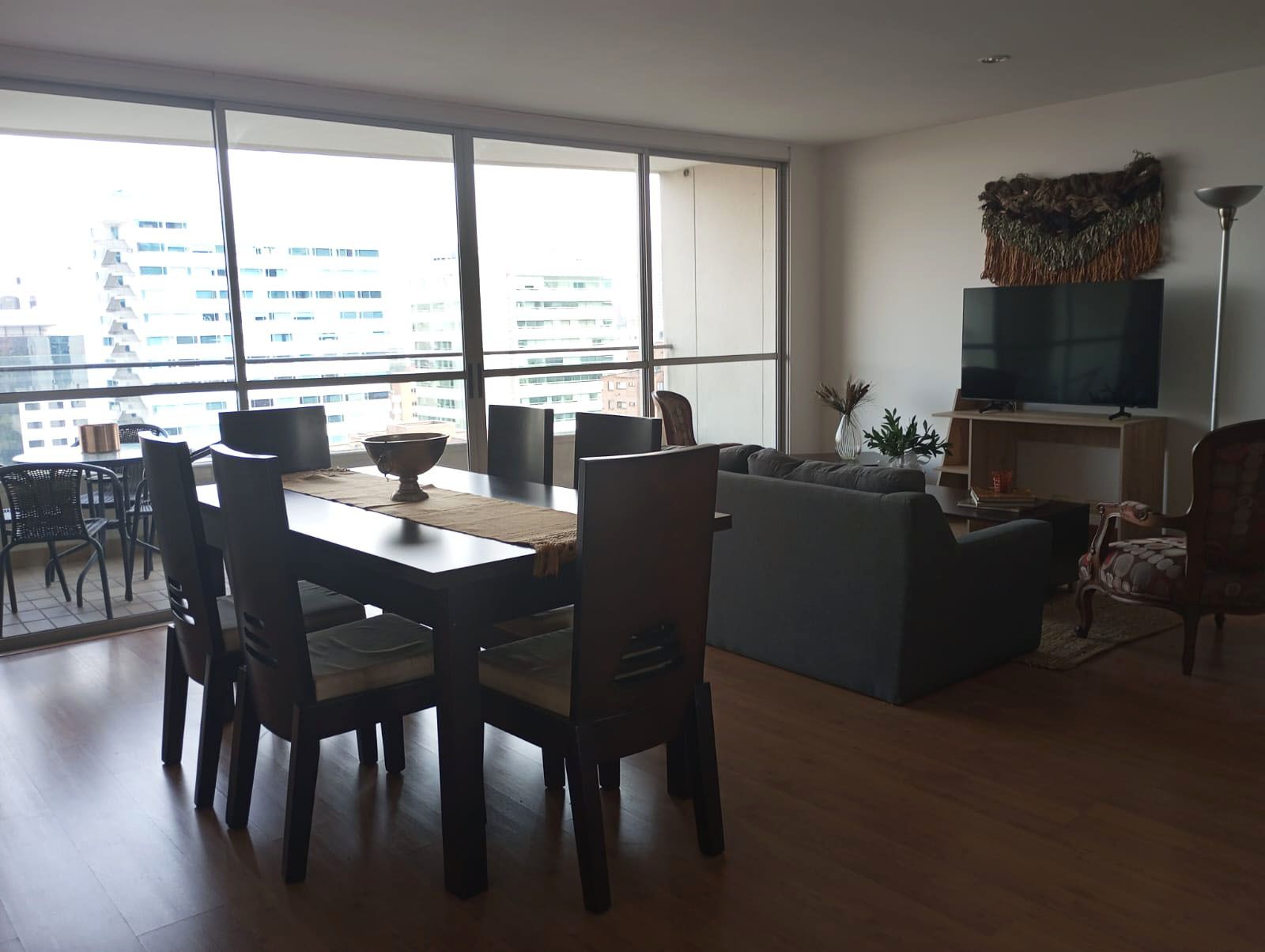 Apartamento en arriendo Antioquia Medellín Alejandria 122 m2 Habitaciones 2 Baños 4 Garajes 3 Precio $10200000