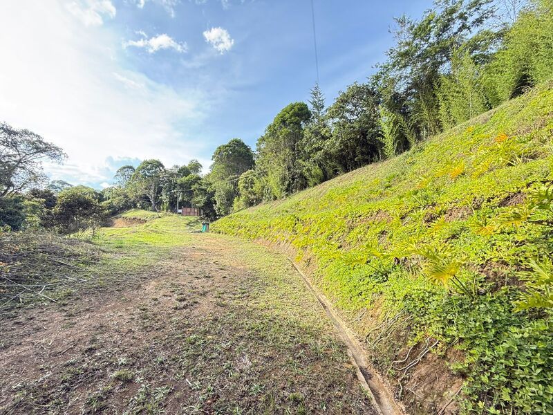Lote en venta Antioquia Rionegro Calasanz Parte Alta 4122 m2 Habitaciones 0 Baños 0 Garajes 0 Precio $1140000000