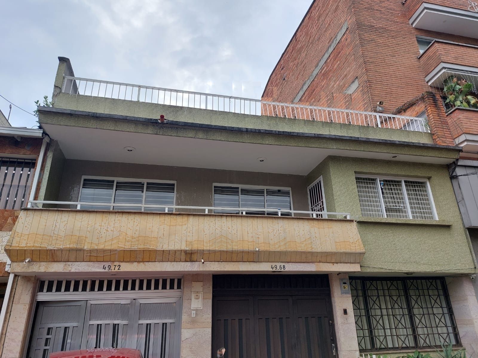 Casa en arriendo Antioquia Medellín Estadio 232 m2 Habitaciones 4 Baños 3 Garajes 1 Precio $7500000