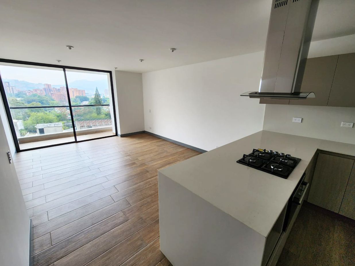 Apartamento en arriendo Antioquia Envigado Zúñiga 93 m2 Habitaciones 3 Baños 2 Garajes 2 Precio $5650000