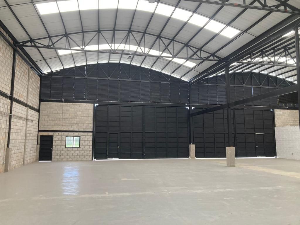 Bodega en arriendo Antioquia El Santuario El Santuario 800 m2 Habitaciones 0 Baños 6 Garajes 4 Precio $18400000