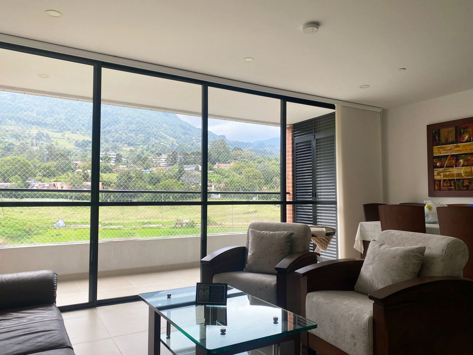 Apartamento en arriendo Antioquia Envigado Envigado 124 m2 Habitaciones 3 Baños 6 Garajes 3 Precio $5650000