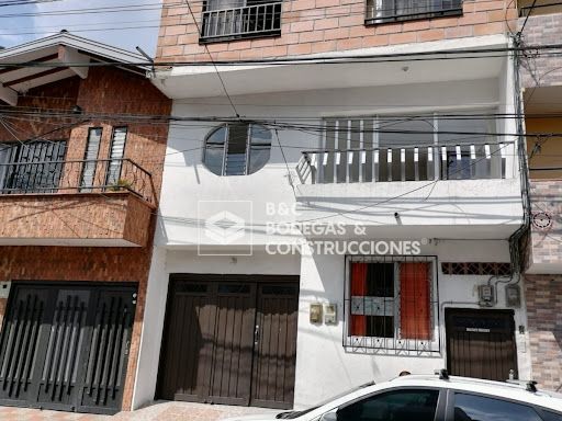 Casa en venta Antioquia Medellín La Candelaria 86 m2 Habitaciones 3 Baños 2 Garajes 0 Precio $320000000