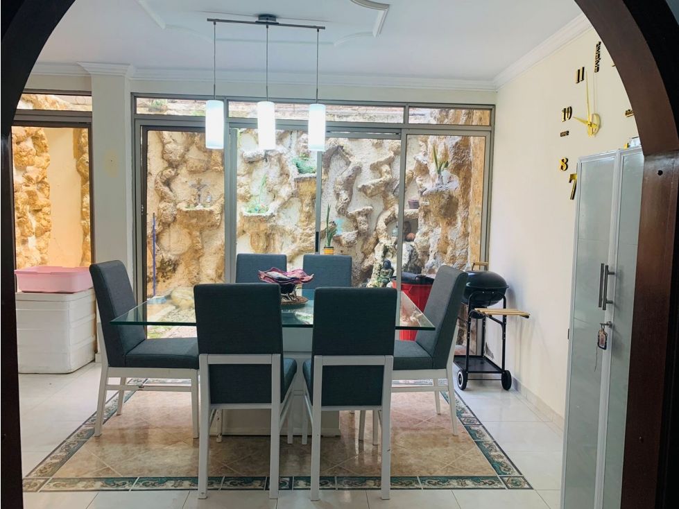 Casa en venta Valle Del Cauca Tuluá Ub Villa Campestre 230 m2 Habitaciones 4 Baños 4 Garajes 2 Precio $580000000