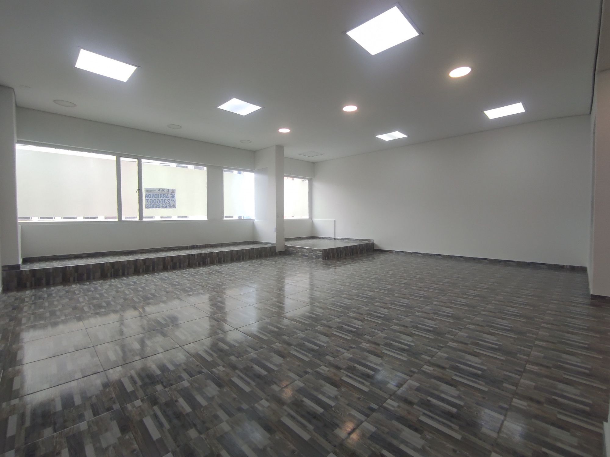 Oficina en arriendo Cundinamarca Bogotá San Diego 74 m2 Habitaciones 0 Baños 0 Garajes 1 Precio $2800000
