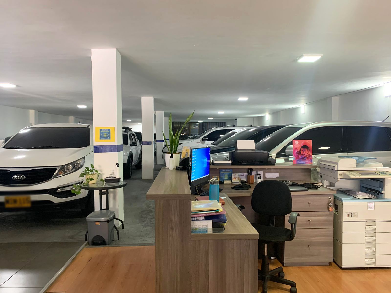 Local en arriendo Antioquia Medellín San Diego 460 m2 Habitaciones 0 Baños 2 Garajes 1 Precio $19000000