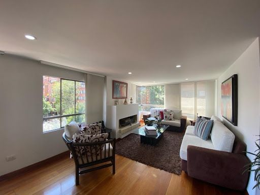 Apartamento en venta Cundinamarca Bogotá Los Rosales 161 m2 Habitaciones 3 Baños 3 Garajes 3 Precio $1325000000