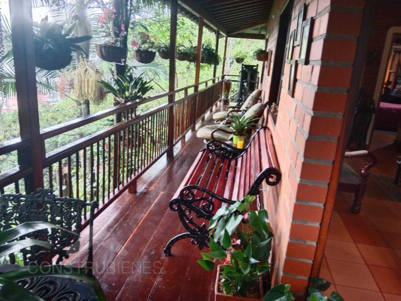 Casa en venta Antioquia Sabaneta Vereda La Doctora 540 m2 Habitaciones 3 Baños 2 Garajes 0 Precio $800000000