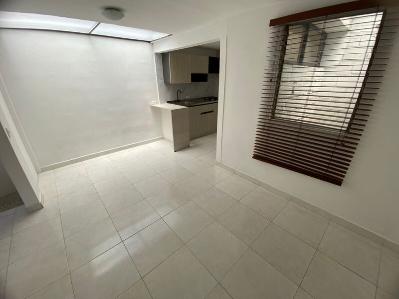 Apartaestudio en arriendo Antioquia Medellín Bosques De San Pablo 40 m2 Habitaciones 1 Baños 1 Garajes 0 Precio $1700000