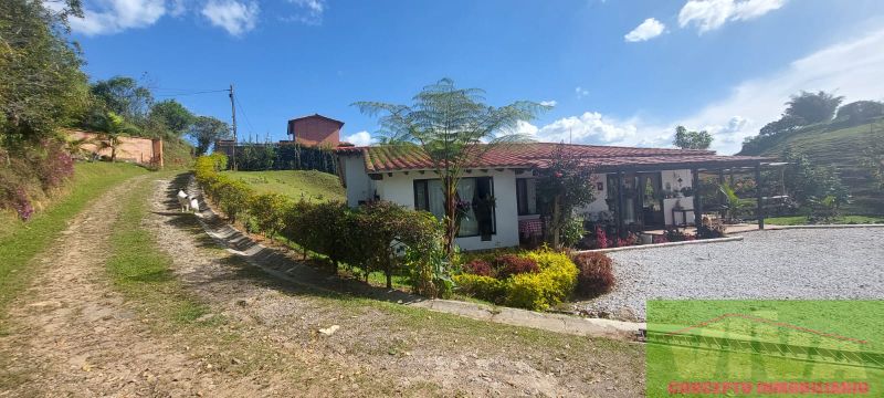 Finca en venta Antioquia Rionegro El Porvenir 5900 m2 Habitaciones 4 Baños 3 Garajes 0 Precio $1800000000
