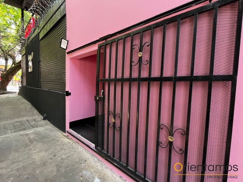 Local en arriendo Antioquia Medellín El Poblado 60 m2 Habitaciones 0 Baños 2 Garajes 1 Precio $8500000