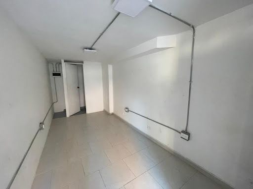 Local en arriendo Antioquia Medellín Florida Nueva 25 m2 Habitaciones 0 Baños 1 Garajes 0 Precio $1300000