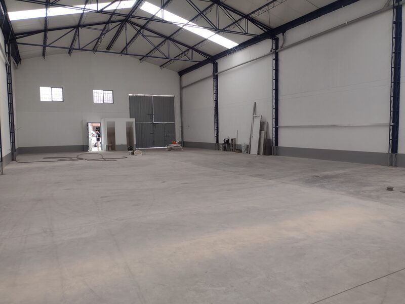 Bodega en arriendo Antioquia Medellín Cristo Rey 354 m2 Habitaciones 0 Baños 2 Garajes 1 Precio $18000000