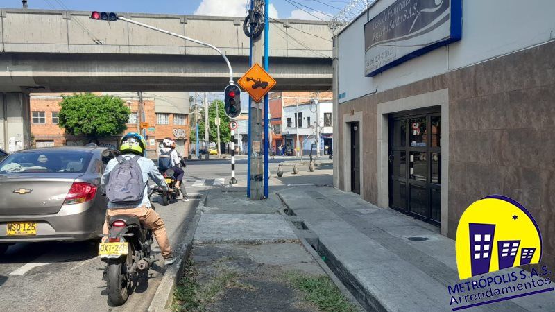 Local en arriendo Antioquia Medellín Prado 25 m2 Habitaciones 0 Baños 1 Garajes 0 Precio $1300000