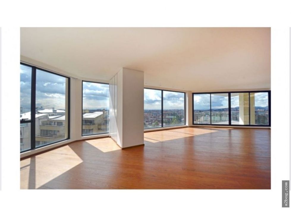 Apartamento en venta Cundinamarca Bogotá Chicó Norte 275 m2 Habitaciones 3 Baños 5 Garajes 7 Precio $2750000000