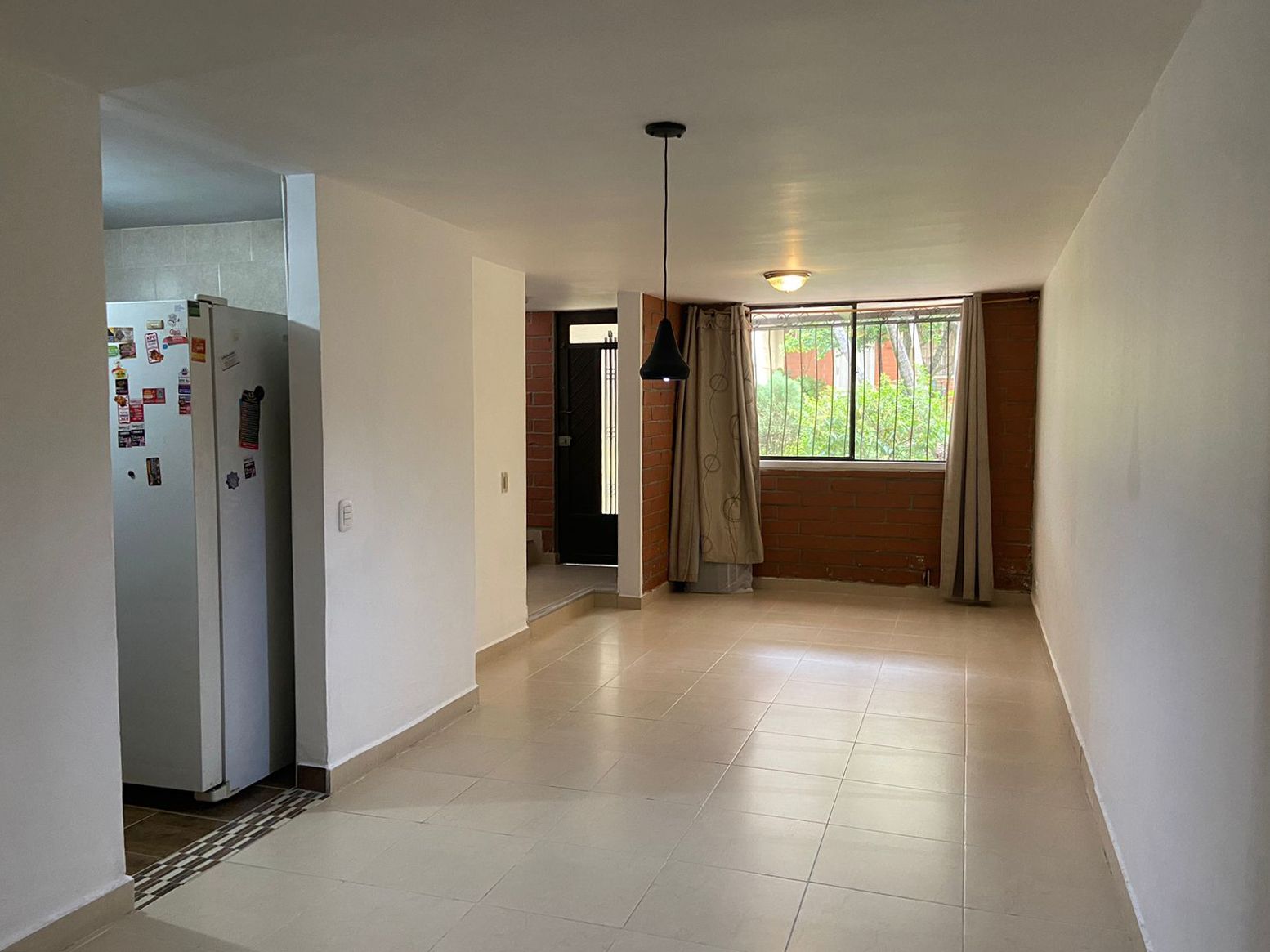 Casa en arriendo Antioquia Sabaneta Alto De Las Flores 160 m2 Habitaciones 3 Baños 4 Garajes 2 Precio $3700000