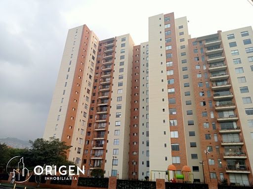 Apartamento en venta Cundinamarca Bogotá Cjr Altos De La Pradera Etapas I Ii Iii 111 m2 Habitaciones 3 Baños 2 Garajes 3 Precio $650000000