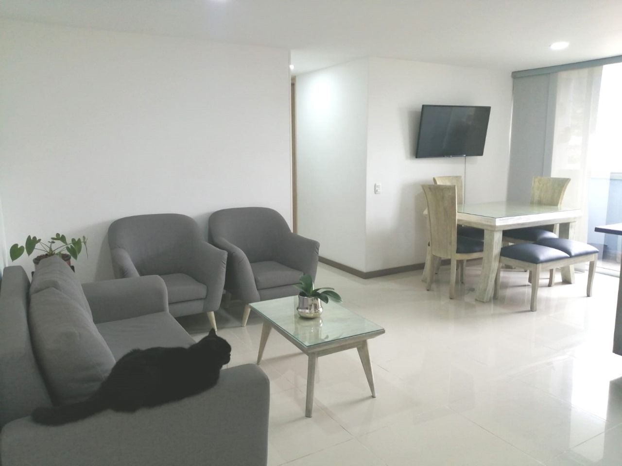 Apartamento en venta Antioquia La Estrella Las Brisas 80 m2 Habitaciones 3 Baños 2 Garajes 2 Precio $430000000