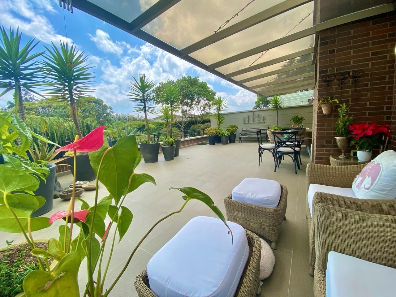 Apartamento en venta Antioquia Rionegro El Porvenir 120 m2 Habitaciones 2 Baños 3 Garajes 1 Precio $1580000000