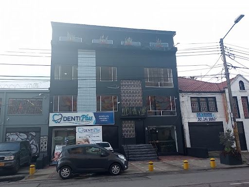 Consultorio en venta Cundinamarca Bogotá Chapinero Sur Occidental 725 m2 Habitaciones 0 Baños 14 Garajes 0 Precio $3800000000