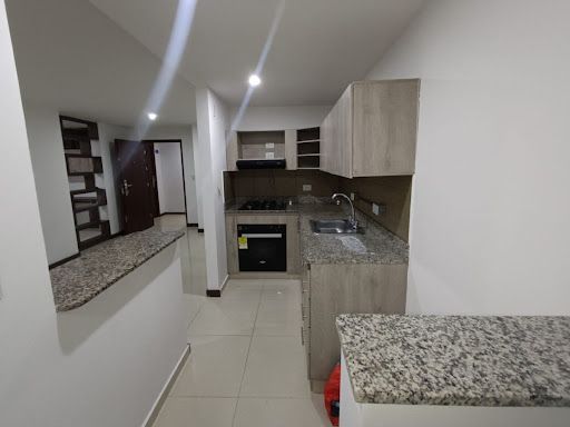 Apartamento en arriendo Antioquia Medellín La Pilarica 100 m2 Habitaciones 3 Baños 2 Garajes 2 Precio $2800000